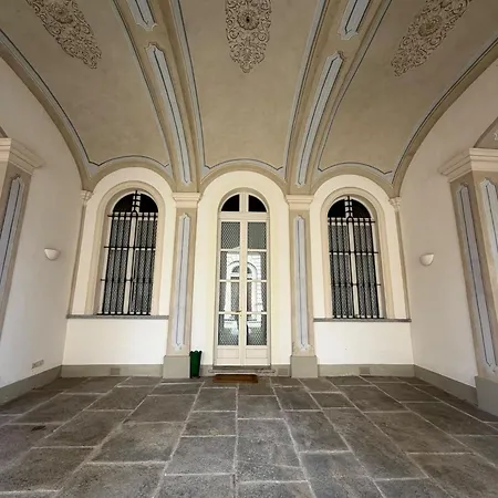 Favorita - La Loggia * Bra