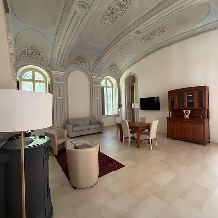 Favorita - La Loggia Apartment *