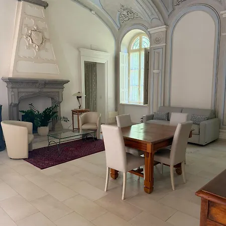 Favorita - La Loggia * Bra