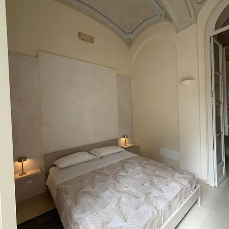 Favorita - La Loggia * Bra
